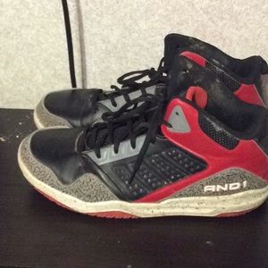 🔥AND1 SHOES🔥 GOOD CONDITION